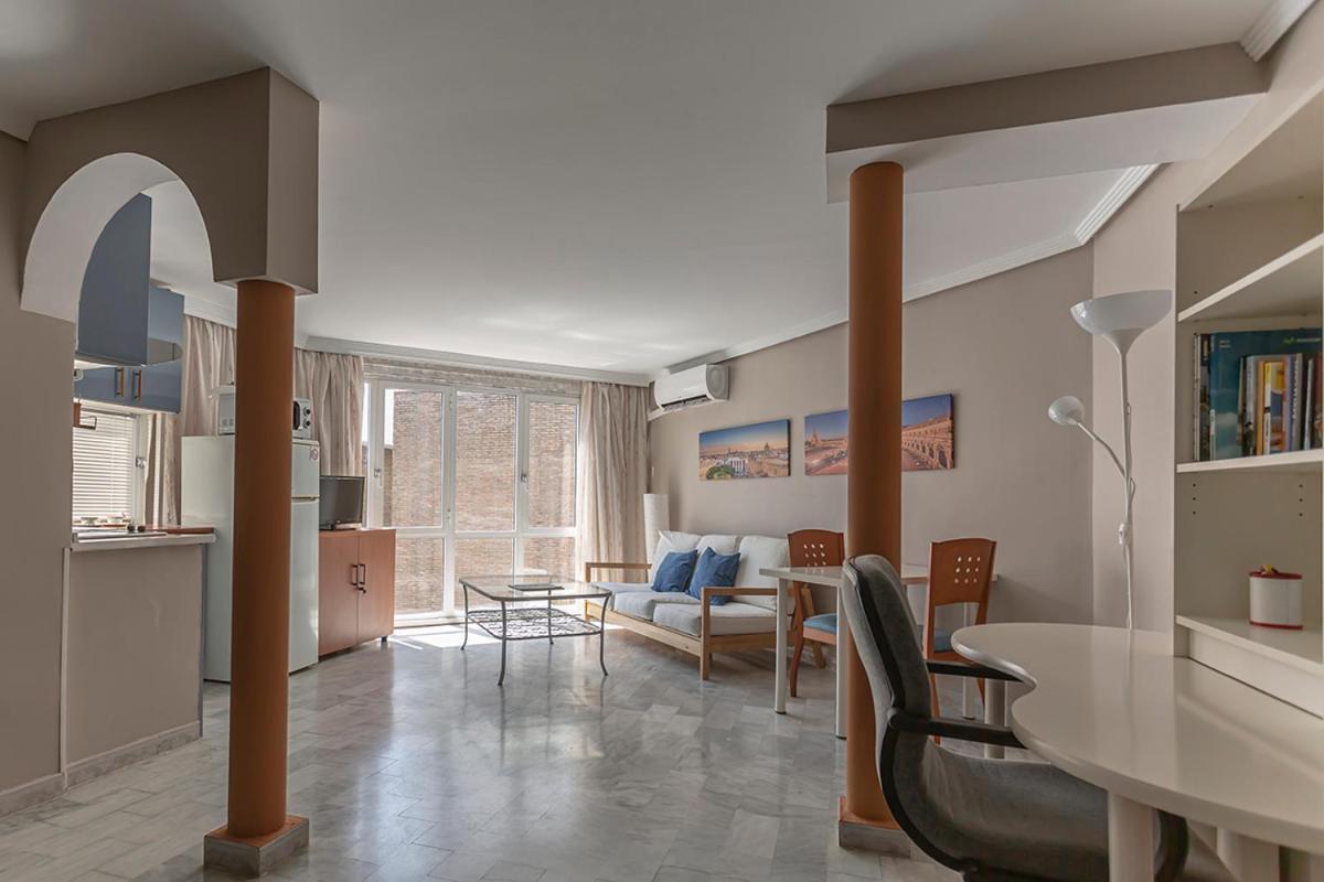 Francos 3 Sevilla Urban Apartment Seville Exterior photo